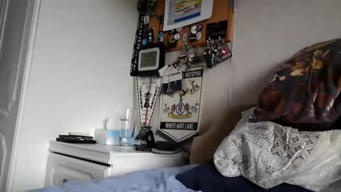 Ironkokkk online show from 10-10-25, 08:35