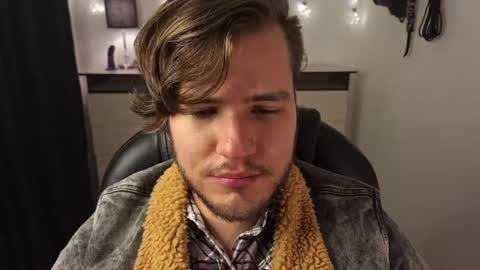 Jess online show from 02-15-25, 02:04