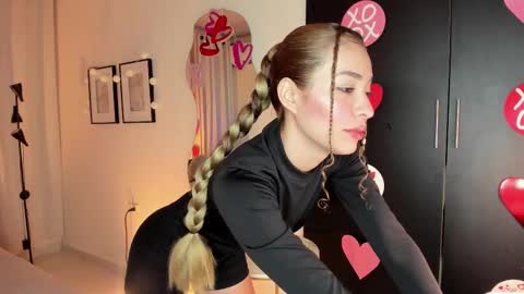 isa_____ online show from 02-27-25, 12:21