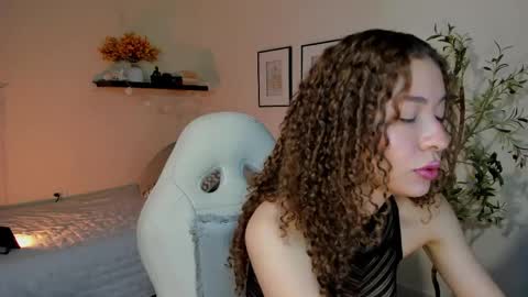 isa_____ online show from 04-29-26, 10:49