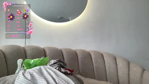 Isabella online show from 05-06-26, 04:12