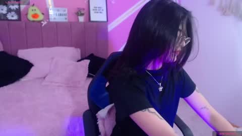 isabela online show from 02-03-26, 04:23