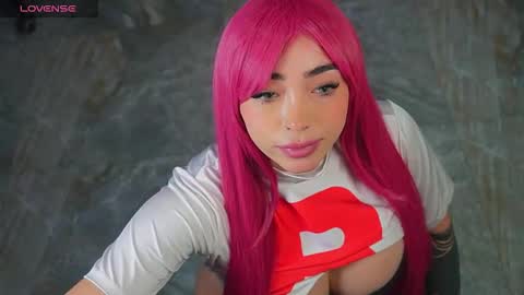 Snapshot of isa_redhair_ chatting on 03-08-26, 11:41 .... Connection time 900 pm to 500 amRest days Wednesday and Saturday online show from 03-08-26, 11:41