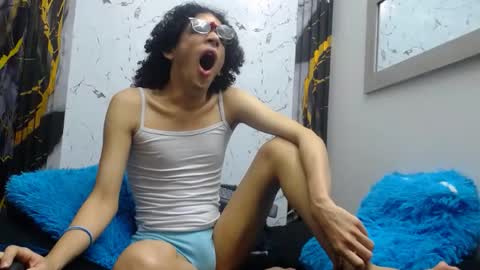 Snapshot of isa_x18 chatting on 06-14-26, 02:41 isa_x18 online show from 06-14-26, 02:41