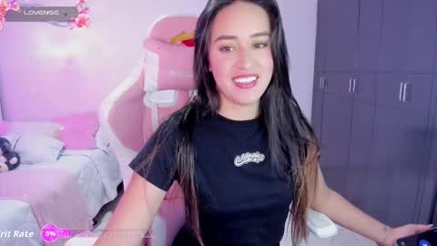 Snapshot of isaa_diamond chatting on 10-20-25, 01:00 isaa_diamond online show from 10-20-25, 01:00