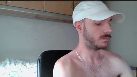 Isaac99c online show from 10-21-25, 08:26