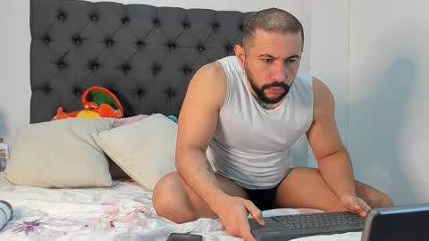 isaac_franko online show from 11-30-25, 10:47