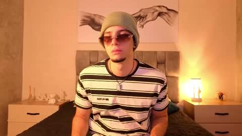 Snapshot of isaacblaze_ chatting on 05-20-26, 03:45 isaacblaze online show from 05-20-26, 03:45