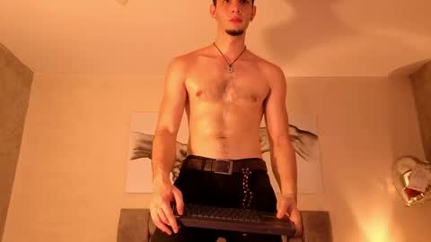 Snapshot of isaacblaze_ chatting on 05-21-26, 04:08 isaacblaze online show from 05-21-26, 04:08