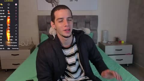 Snapshot of isaacblaze_ chatting on 06-02-26, 03:52 isaacblaze online show from 06-02-26, 03:52