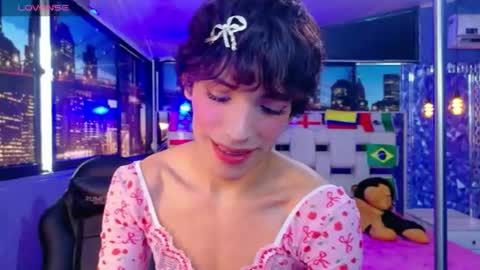 Snapshot of isaacnova chatting on 06-20-26, 09:28 isaacnova online show from 06-20-26, 09:28