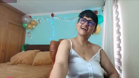 Isabeel Sofia online show from 06-05-26, 03:18
