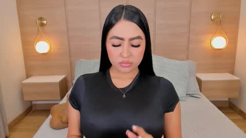 Isa online show from 11-13-25, 03:38