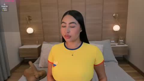Snapshot of isabel_millher chatting on 07-08-26, 04:17 Isa online show from 07-08-26, 04:17