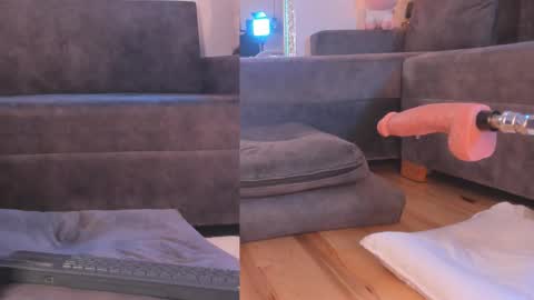 Snapshot of isabela_franco_ chatting on 03-02-25, 04:07 Isabela online show from 03-02-25, 04:07