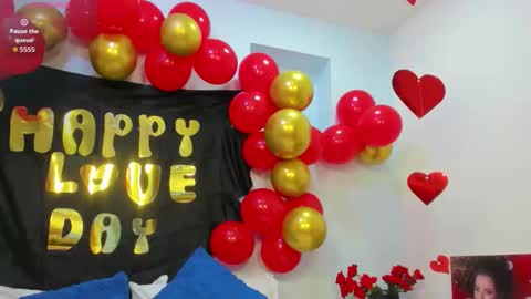 Snapshot of isabela_parkerr chatting on 09-28-25, 01:49 Mommy Isa online show from 09-28-25, 01:49