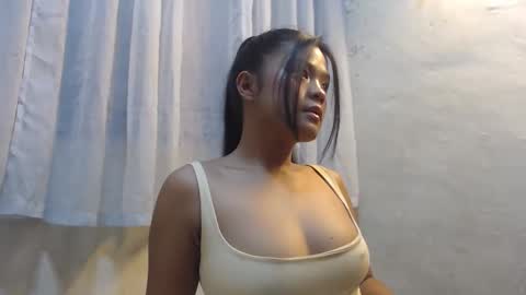Isabell online show from 05-18-26, 09:09