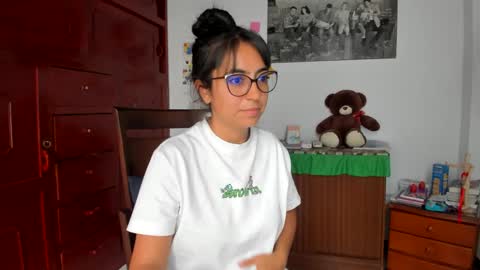 Isabella22 1 online show from 12-03-24, 06:49