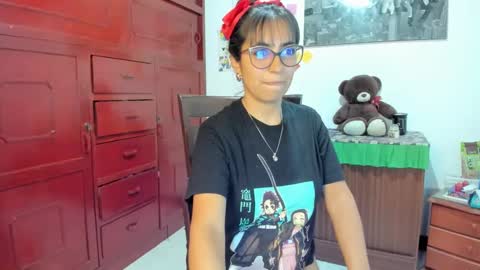 Isabella22 1 online show from 01-10-25, 02:57