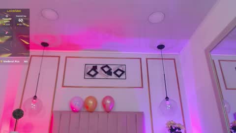 Isa Online 11pm to 5am Colombia time online show from 11-28-25, 06:05