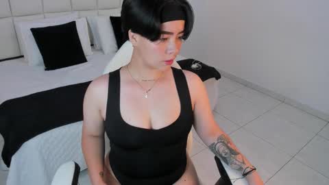 isabella_clarkk online show from 03-10-26, 12:15