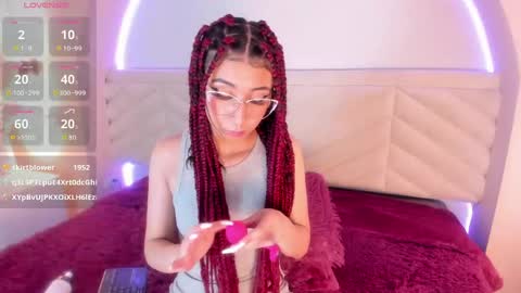 isabella_crofts online show from 04-28-26, 03:11