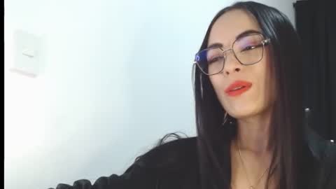 isabella_piercee online show from 06-24-26, 06:56