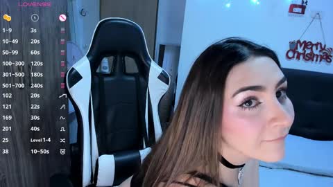 Snapshot of isabella_sea chatting on 12-15-24, 12:40 Isabella Sea online show from 12-15-24, 12:40