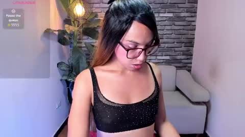 Camila online show from 04-27-26, 11:41