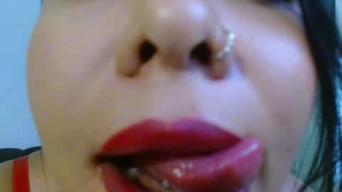 Snapshot of isabella_velvet27 chatting on 04-30-26, 02:18 Isabella velvet online show from 04-30-26, 02:18