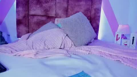 Isabella White online show from 02-13-25, 08:13