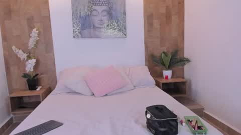 isabella_winkler online show from 06-10-26, 11:09