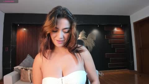Snapshot of isabellaajoness chatting on 10-21-25, 12:06 Isabella Everyday From 0530 to 1430 Col Time online show from 10-21-25, 12:06