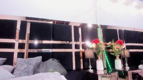 Isabella  online show from 03-23-26, 04:33