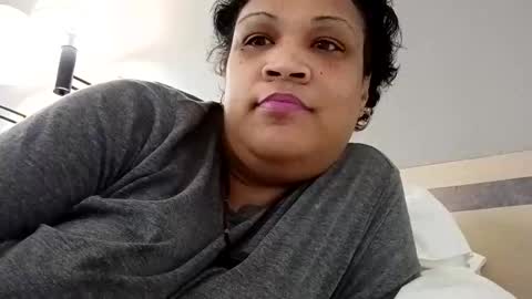 Isabella online show from 02-24-26, 09:02