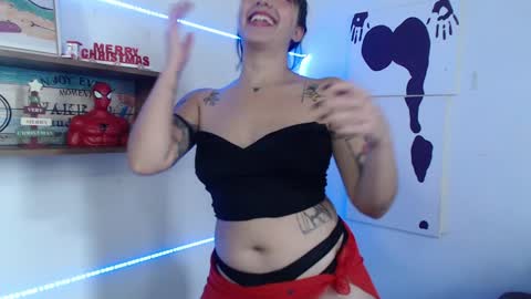 Snapshot of isabellakoff chatting on 12-06-24, 06:39 Tati - online show from 12-06-24, 06:39