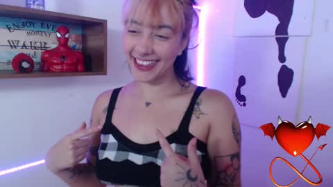 Snapshot of isabellakoff chatting on 03-06-25, 11:58 Tati - online show from 03-06-25, 11:58