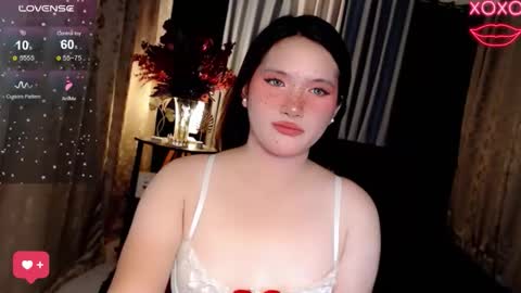Snapshot of isabellaleights chatting on 05-04-26, 04:08 isabel online show from 05-04-26, 04:08