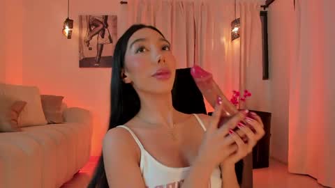 ISABELLA  online show from 05-28-26, 05:21