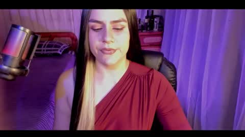 Snapshot of isabellapornnn chatting on 02-22-26, 05:19 Isabella online show from 02-22-26, 05:19