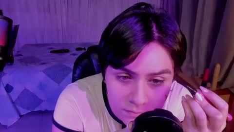 Snapshot of isabellapornnn chatting on 05-17-26, 07:28 Isabella online show from 05-17-26, 07:28