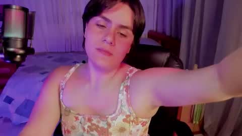 Snapshot of isabellapornnn chatting on 05-24-26, 05:01 Isabella online show from 05-24-26, 05:01