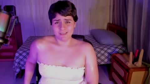 Snapshot of isabellapornnn chatting on 07-07-26, 04:04 Isabella online show from 07-07-26, 04:04