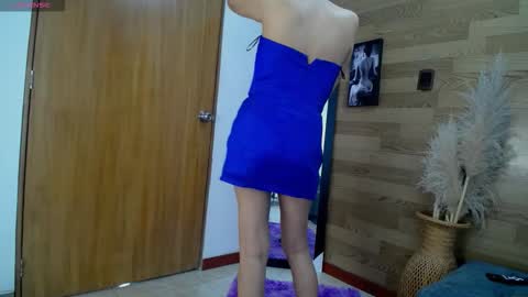 Snapshot of isabelle_hart chatting on 12-16-25, 03:33 online show from 12-16-25, 03:33