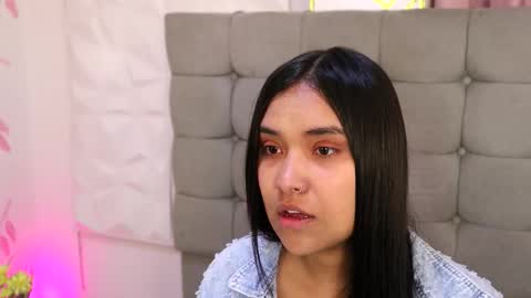   online show from 01-12-26, 12:43