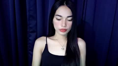 Isabelle online show from 11-06-25, 01:45