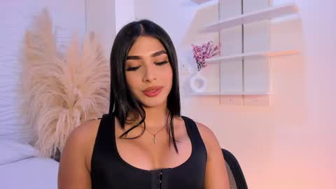 Isa online show from 04-13-26, 10:37