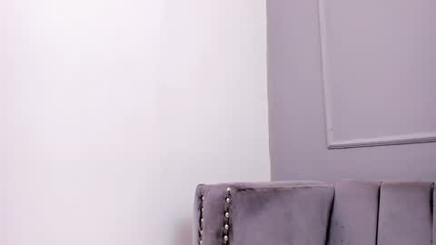Snapshot of isabellsmmith chatting on 12-28-24, 03:47 Isabellsmmith online show from 12-28-24, 03:47