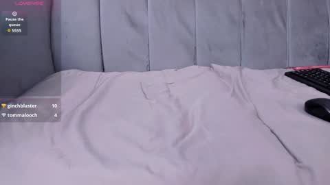 Snapshot of isabellsmmith chatting on 01-31-25, 06:46 Isabellsmmith online show from 01-31-25, 06:46