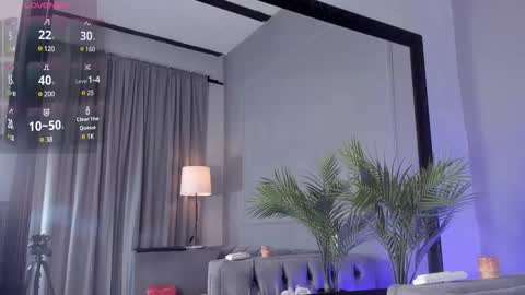 Snapshot of isabellsmmith chatting on 02-19-25, 04:23 Isabellsmmith online show from 02-19-25, 04:23